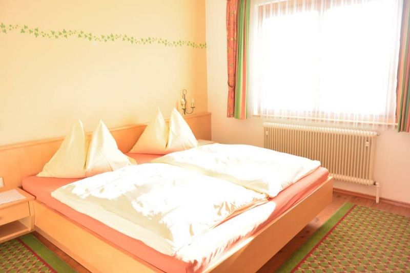 210786092765900328567603177082962990334453n